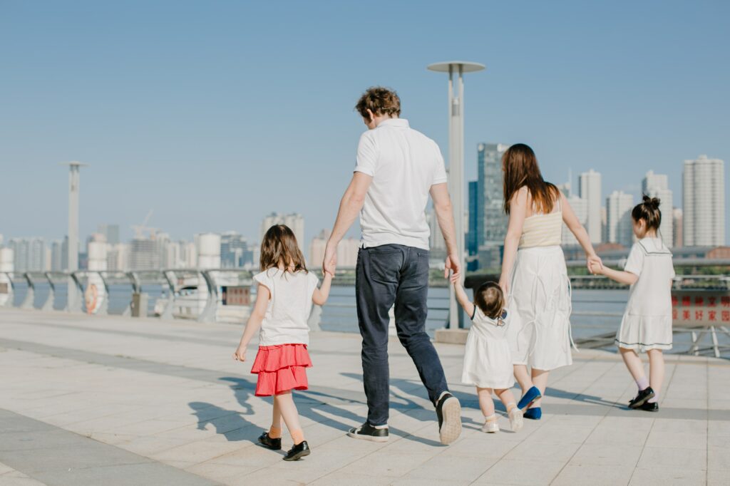 Famille nombreuse en vacances